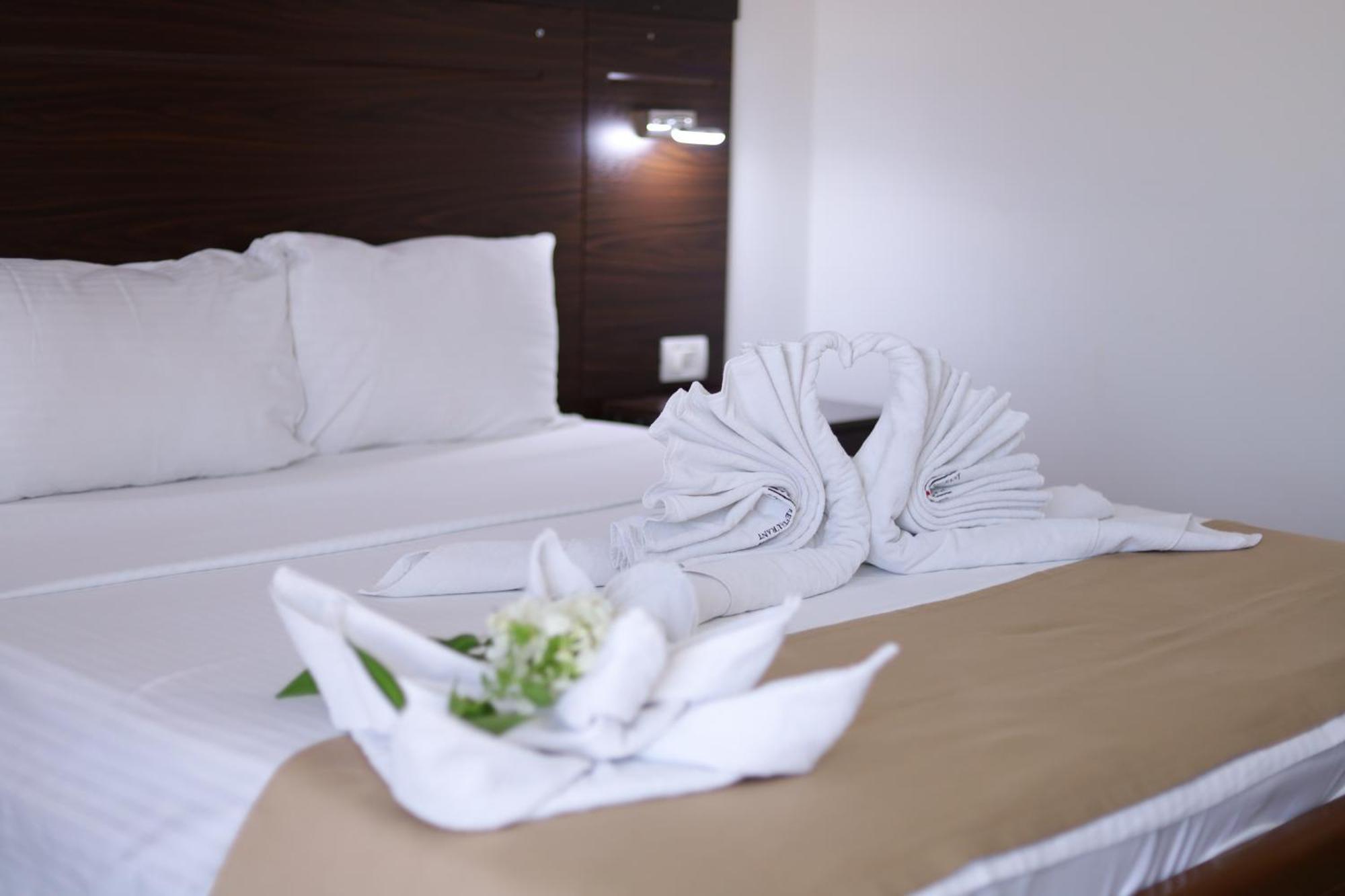 Arabella Hotel Kicevo Экстерьер фото